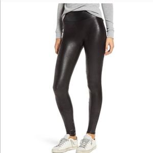 LIKE NEW Spanx Faux Leather Leggings Sz Med